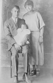 Charles & Louise Stokes with son Louis 1925